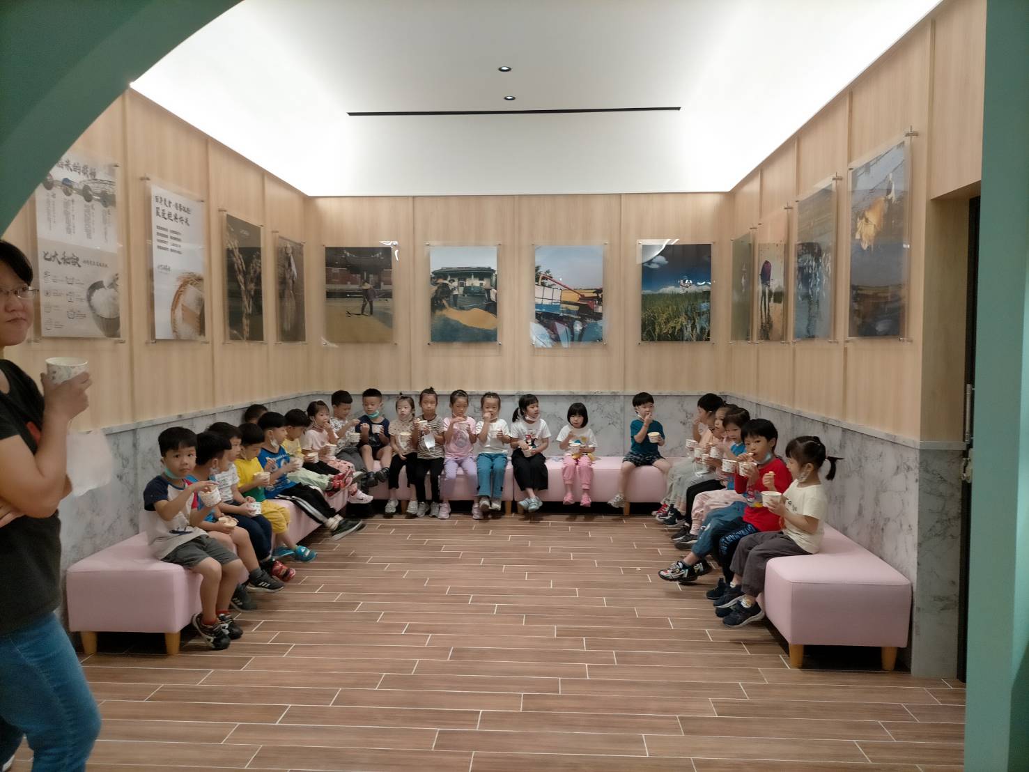 參訪農物館