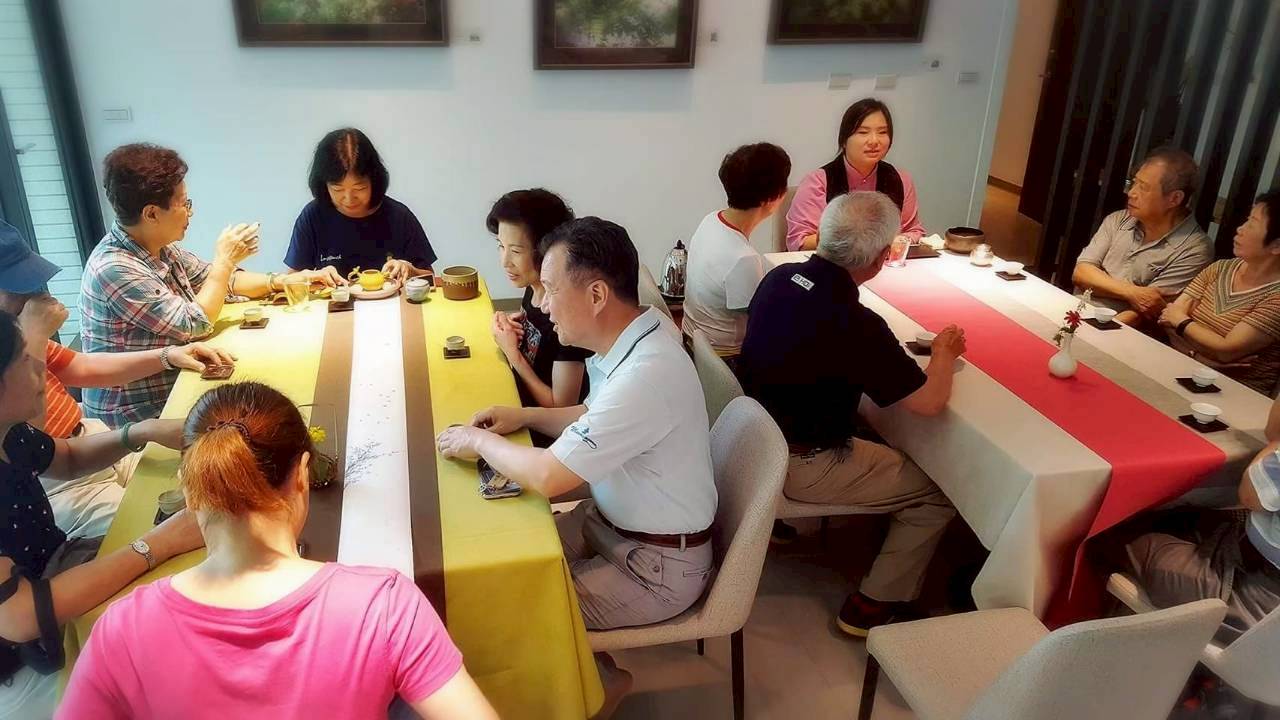 LINE_ALBUM_茶席體驗照片_251015_1