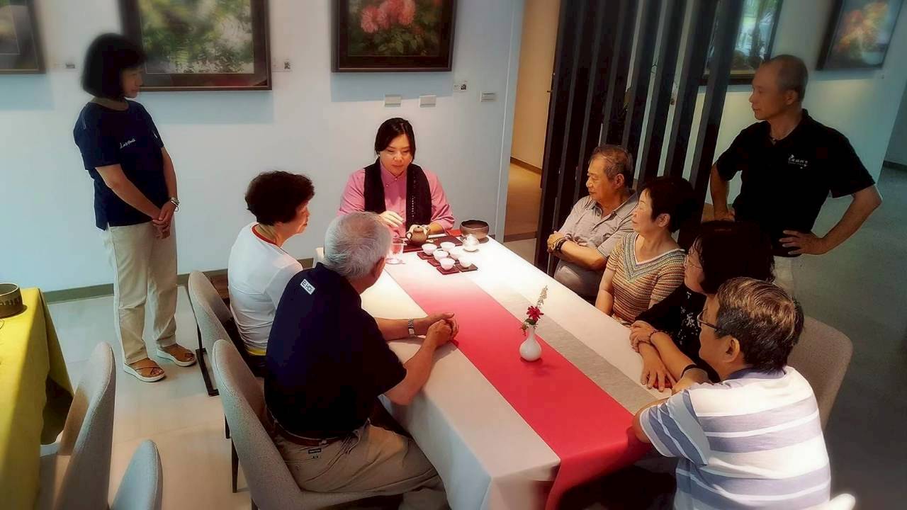 LINE_ALBUM_茶席體驗照片_251015_3