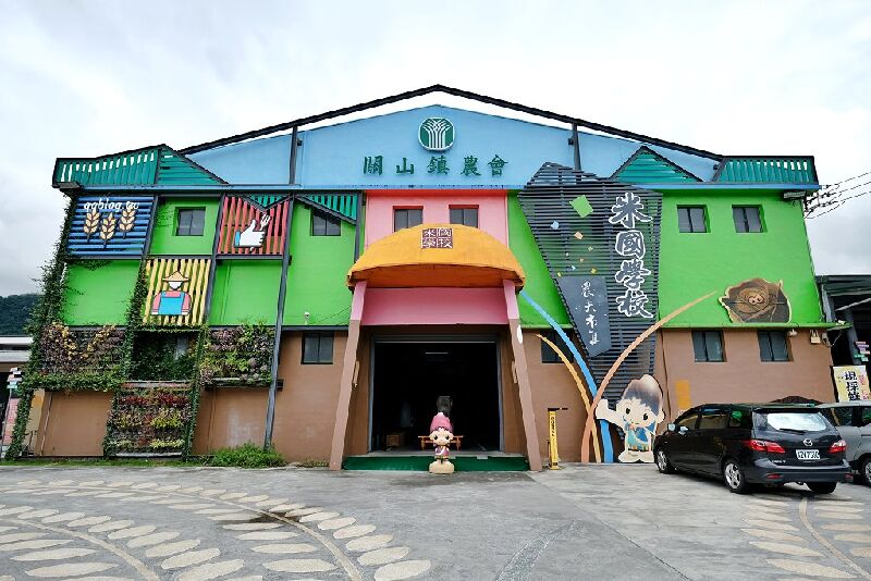 米國學校正面照