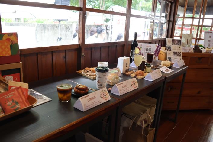 結合在地咖啡與美酒,帶來別具特色的「島嶼風味」