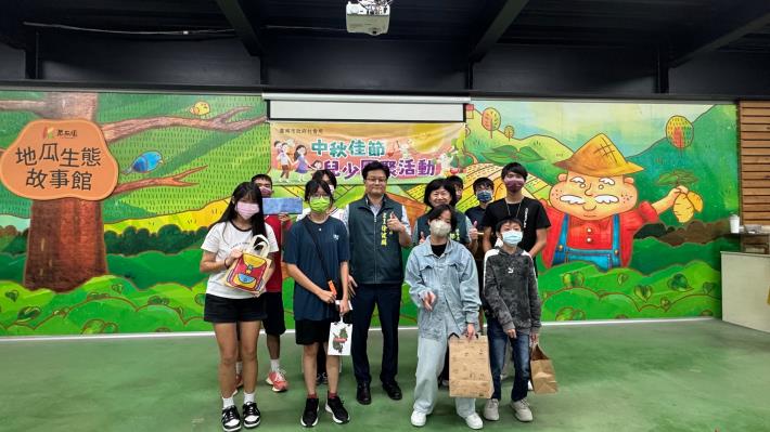 提前過中秋 共聚瓜瓜園體驗食農文化