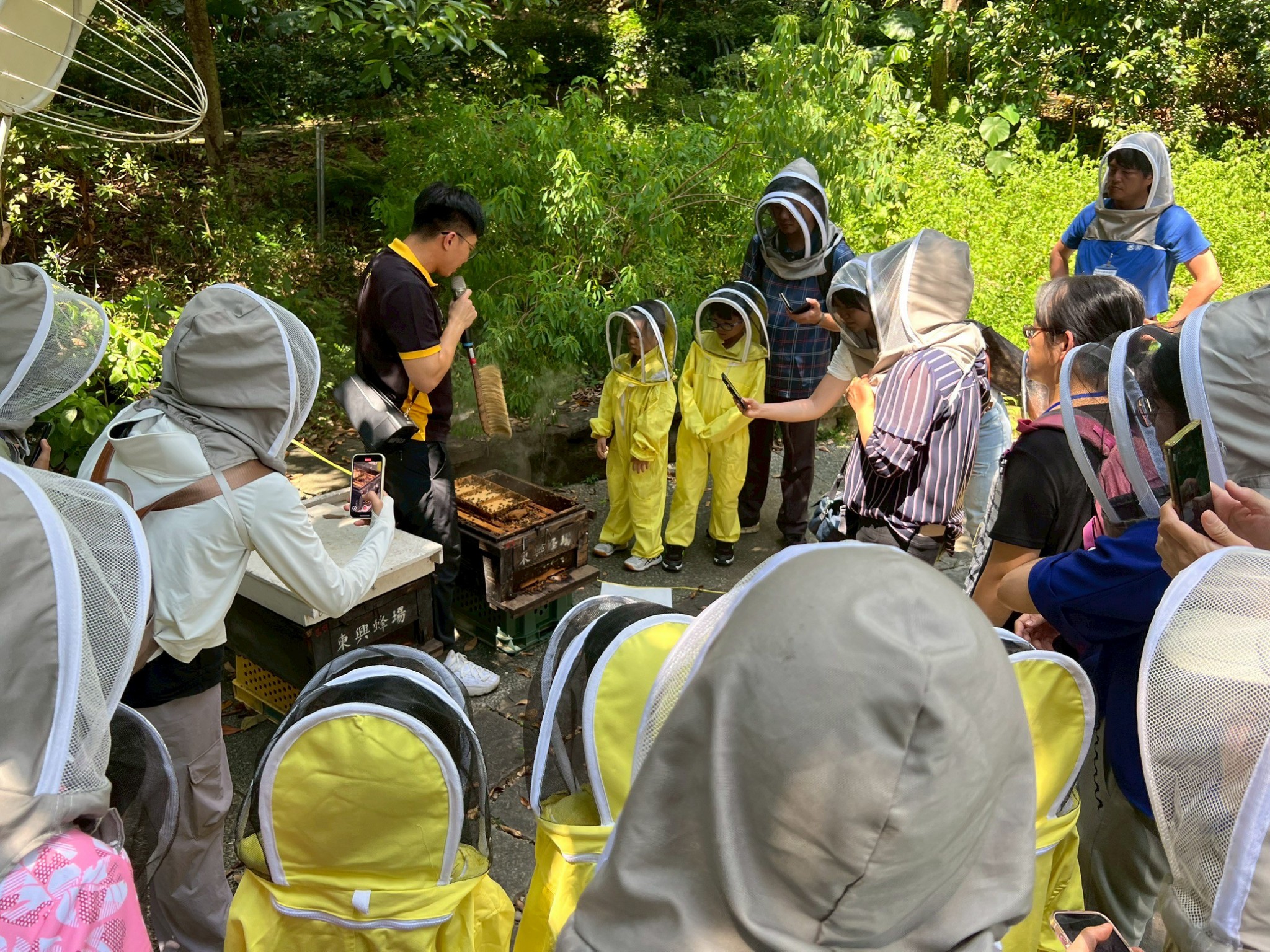 LINE_ALBUM_114年社頭 食農體驗嘉年華 龍飛蜂舞尋仙趣_250827_25
