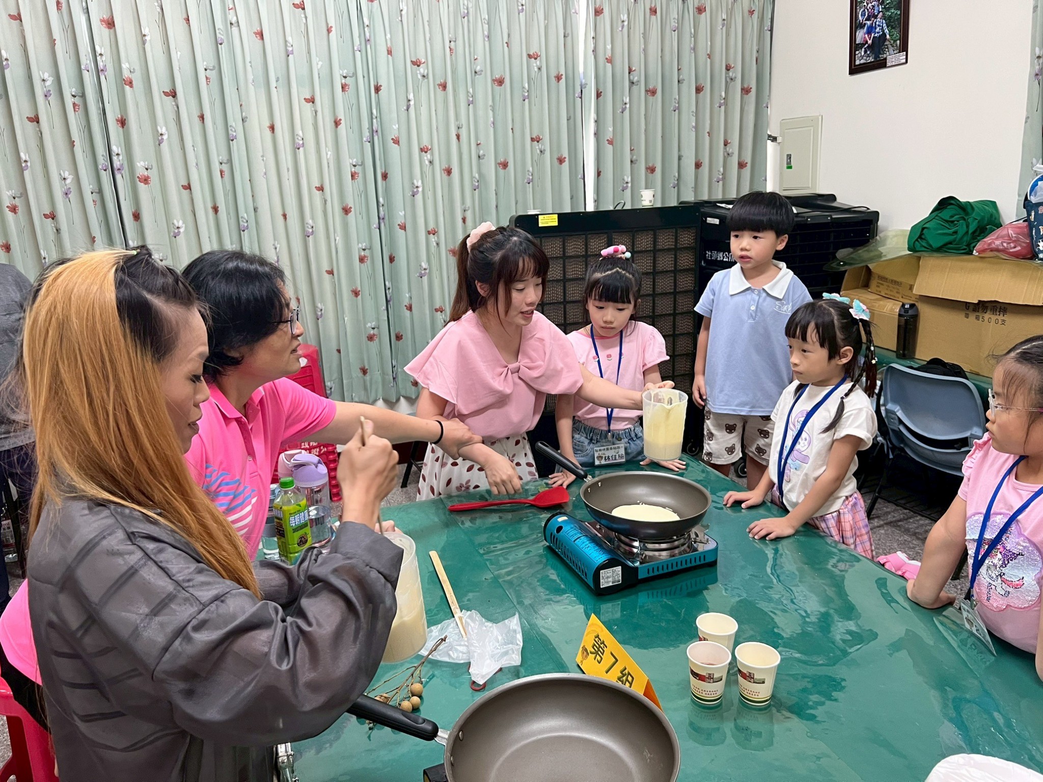 LINE_ALBUM_114年社頭 食農體驗嘉年華 龍飛蜂舞尋仙趣_250827_29