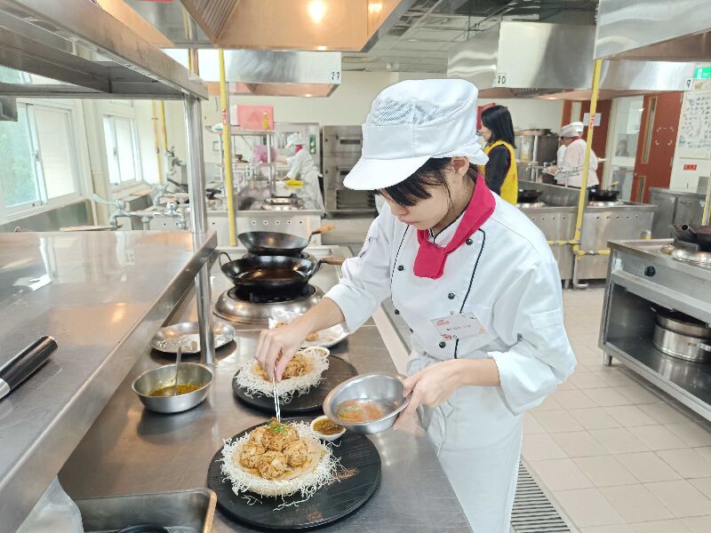 蜂蜜廚神競賽今年共有168組選手參與，競爭十分激烈