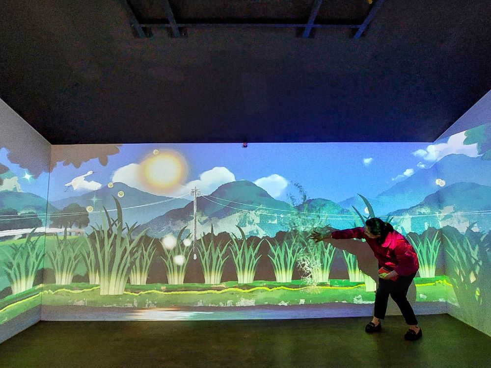 青蔥文化館數位採蔥體驗新奇有趣,大小朋友都能玩玩看。