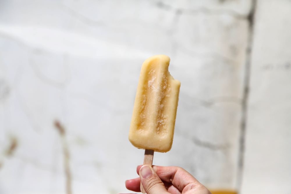 夏雪芒果冰棒,吃上一口好消暑!