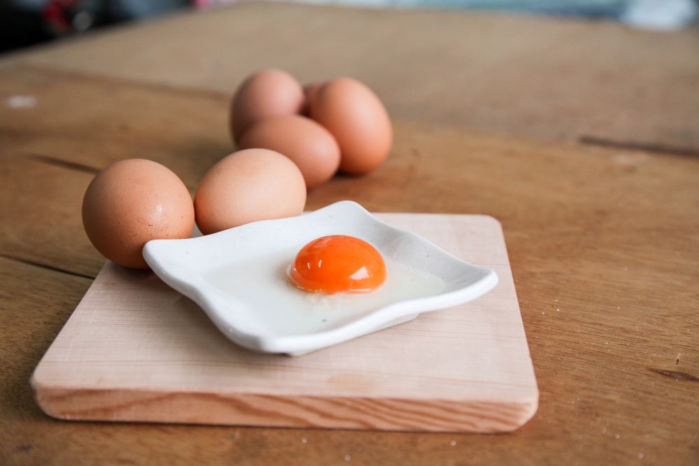 新北市樹林區農會農民直銷站裡販賣多種蛋品。