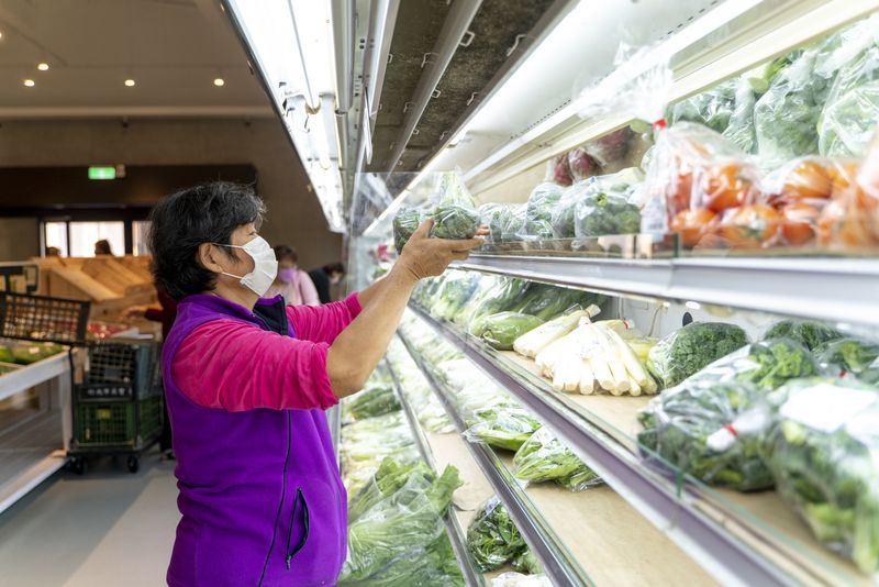 農民直銷站產品具「地產地消」、「鮮採上架」等特色。