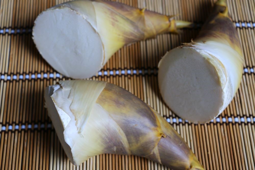 綠竹筍高纖低熱量，含豐富的鎂、鉀、鈣等礦物質。