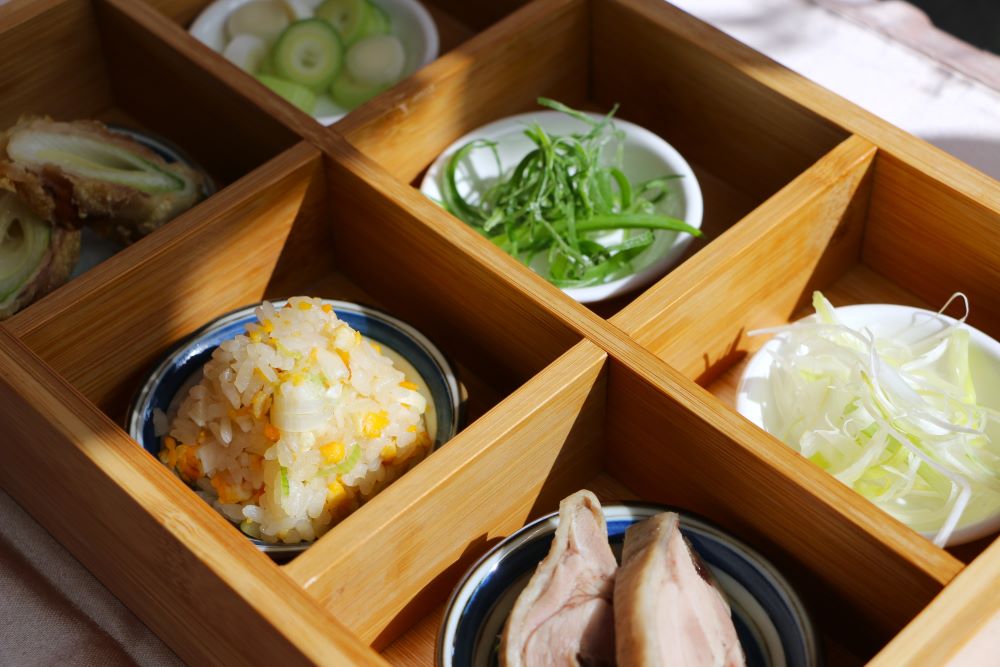 大蔥料理百搭，加入年菜料理增色添味。