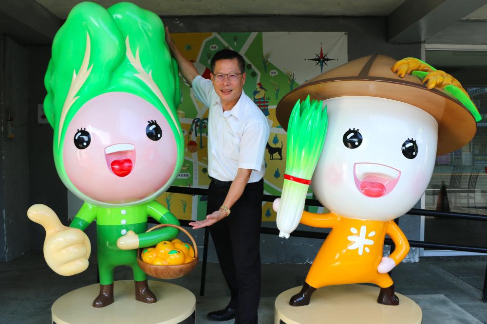 彰化埤頭農會王宋民總幹事推動包心白菜差異化包裝與服務,建立起口碑與信任感。