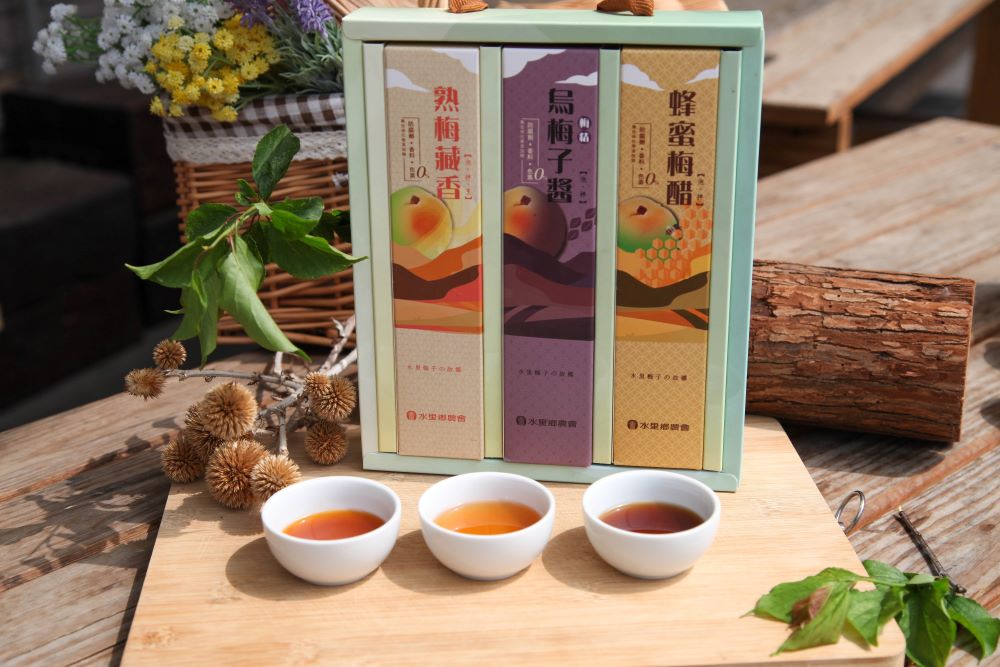 佐梅香禮盒，送禮自用都適宜。