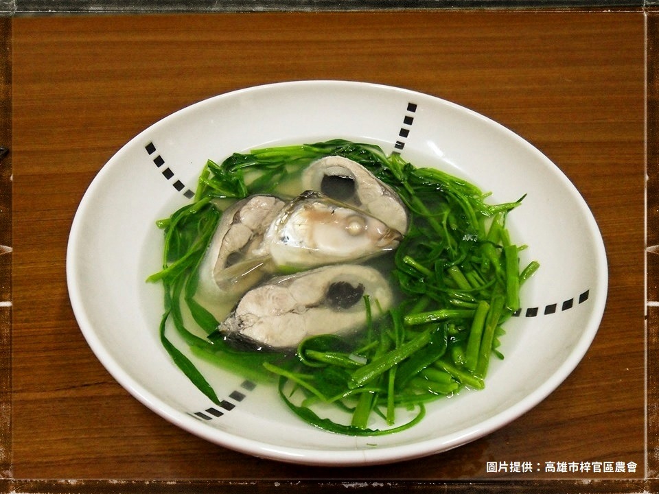 蕹菜(空心菜)虱目魚湯